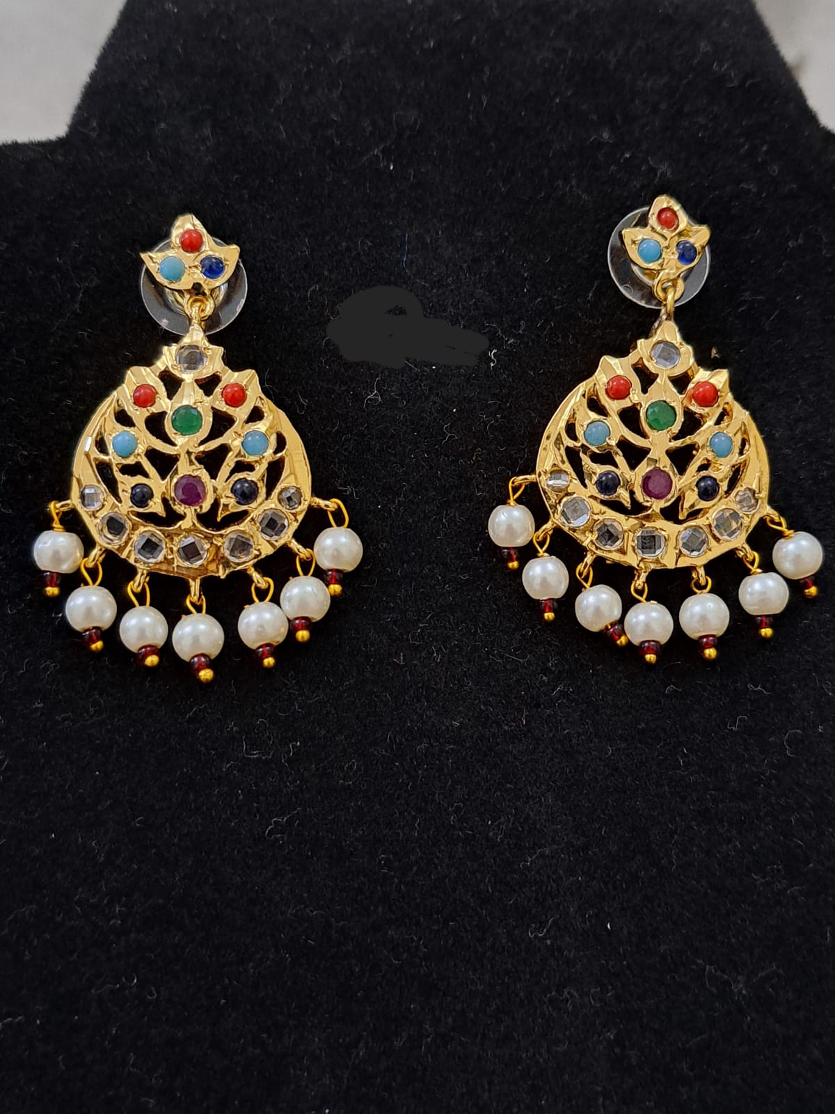 HYDERABADI SMALL SEMI-PRECIOUS STONES AND PEARL HANGINGS
