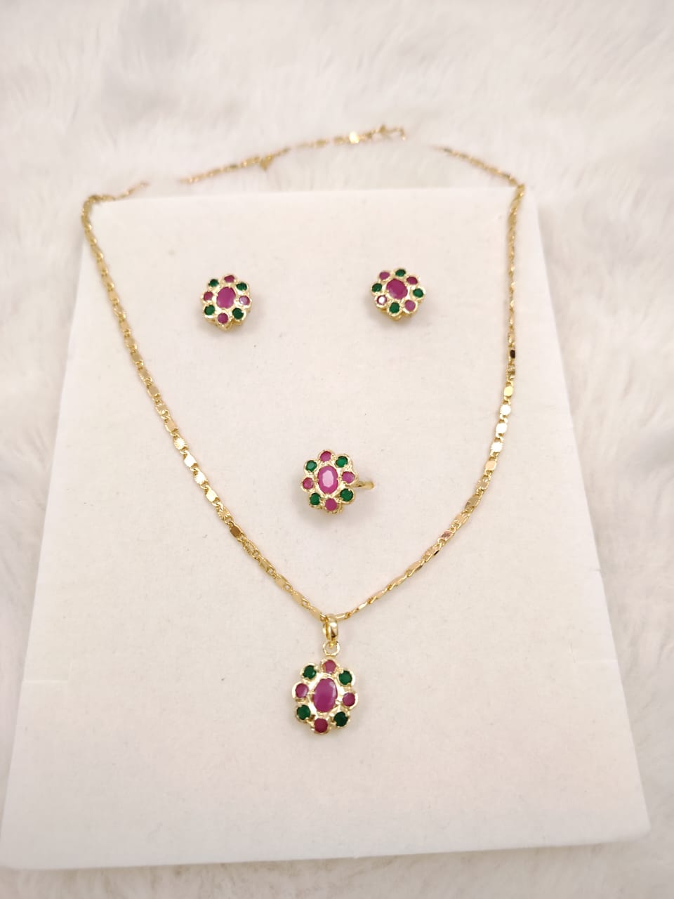 PENDANT SET WITH CHAIN AND FINGER RING- RUBY & EMERALD