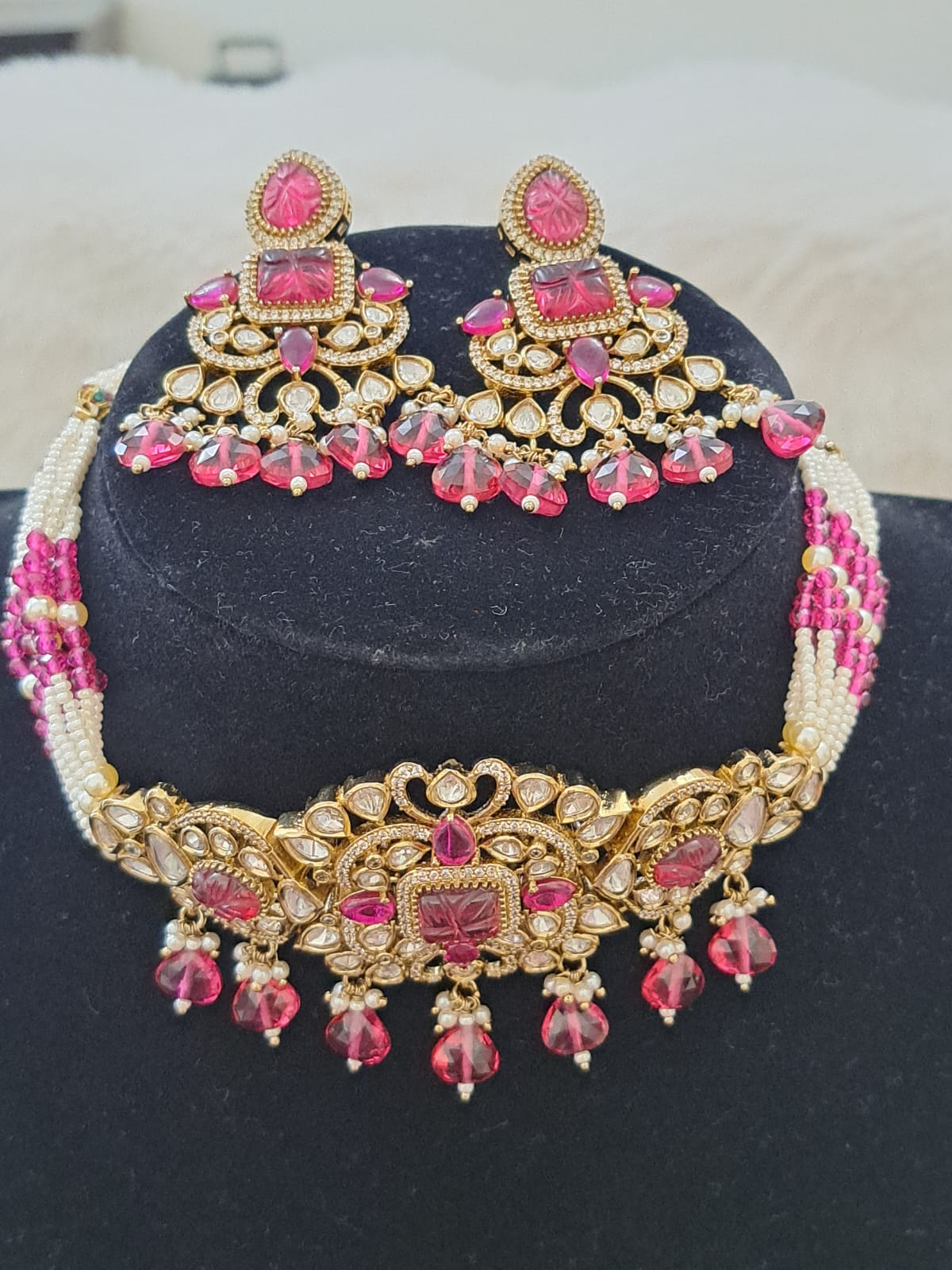 Victoria(mehndi) polish choker set with carved stones, kundan ,pearls and hydro-beads.