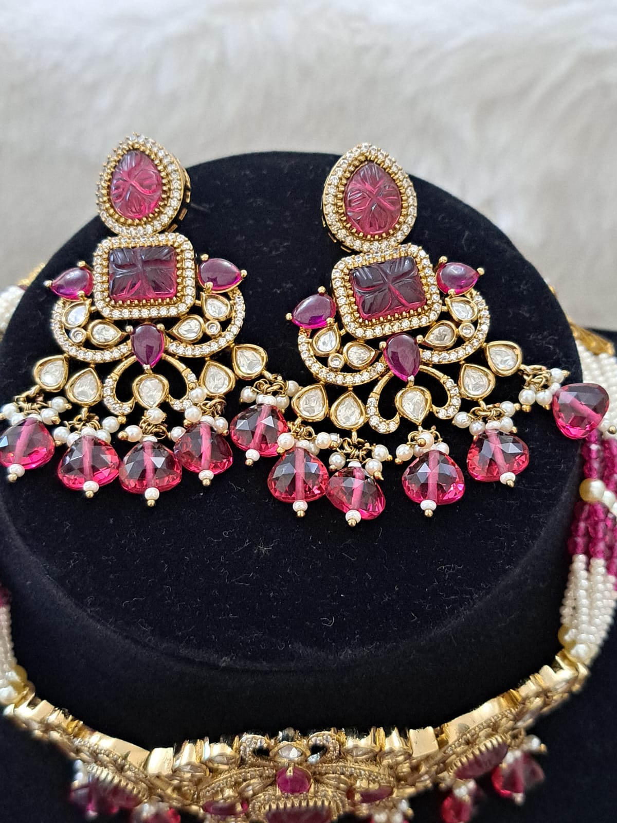Victoria(mehndi) polish choker set with carved stones, kundan ,pearls and hydro-beads.